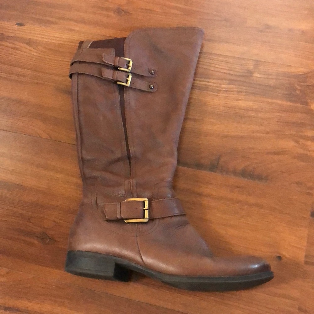 Natural boots - womens size 10